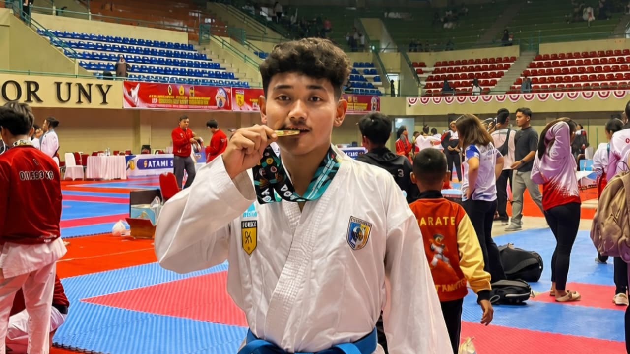 Keren! Rafa, Mahasiswa UMKU Sabet Emas di Kejuaraan Karate Internasional 2026
