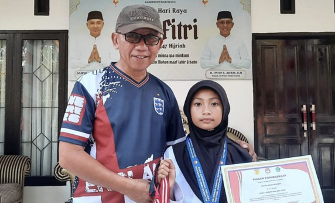 Mantap! Bocah SD Ini Boyong Tiga Emas dari Dua Kejuaraan Karate, Wabup Iwan Kasih Apresiasi